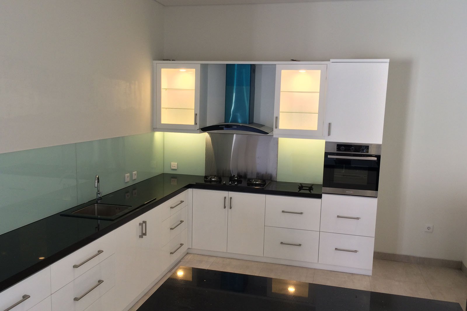 Kitchen Set Ulrik Sanur 2