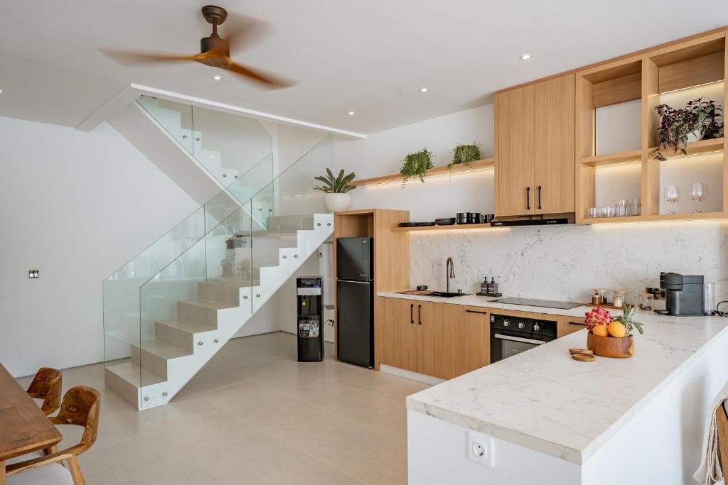 Elements Villa A3 Kitchen Set 3