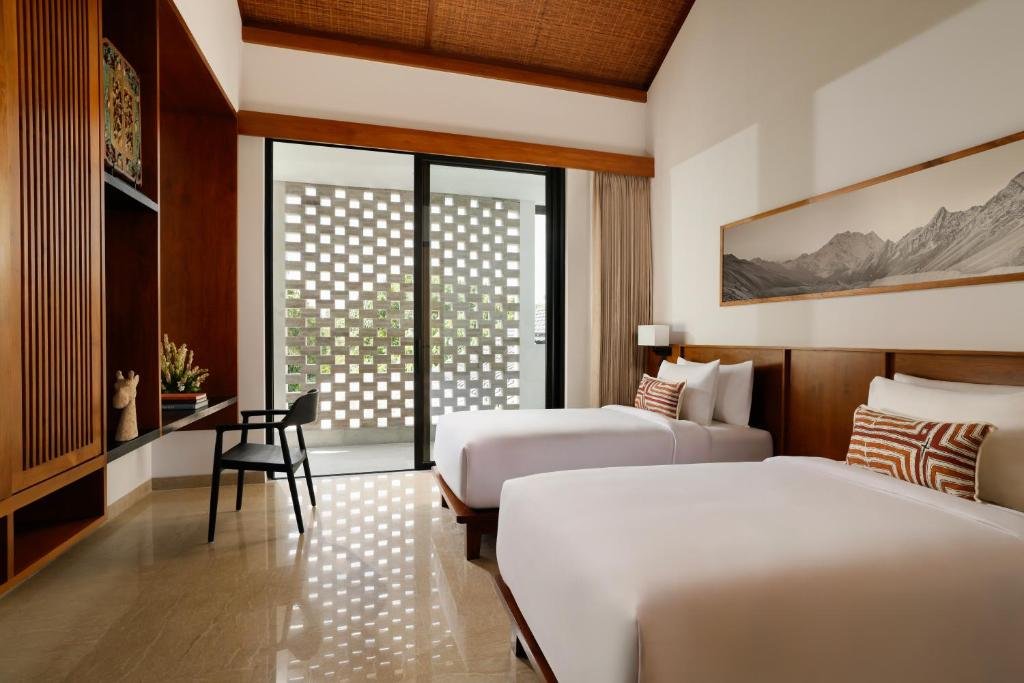 Luxury Bedroom Villa 6